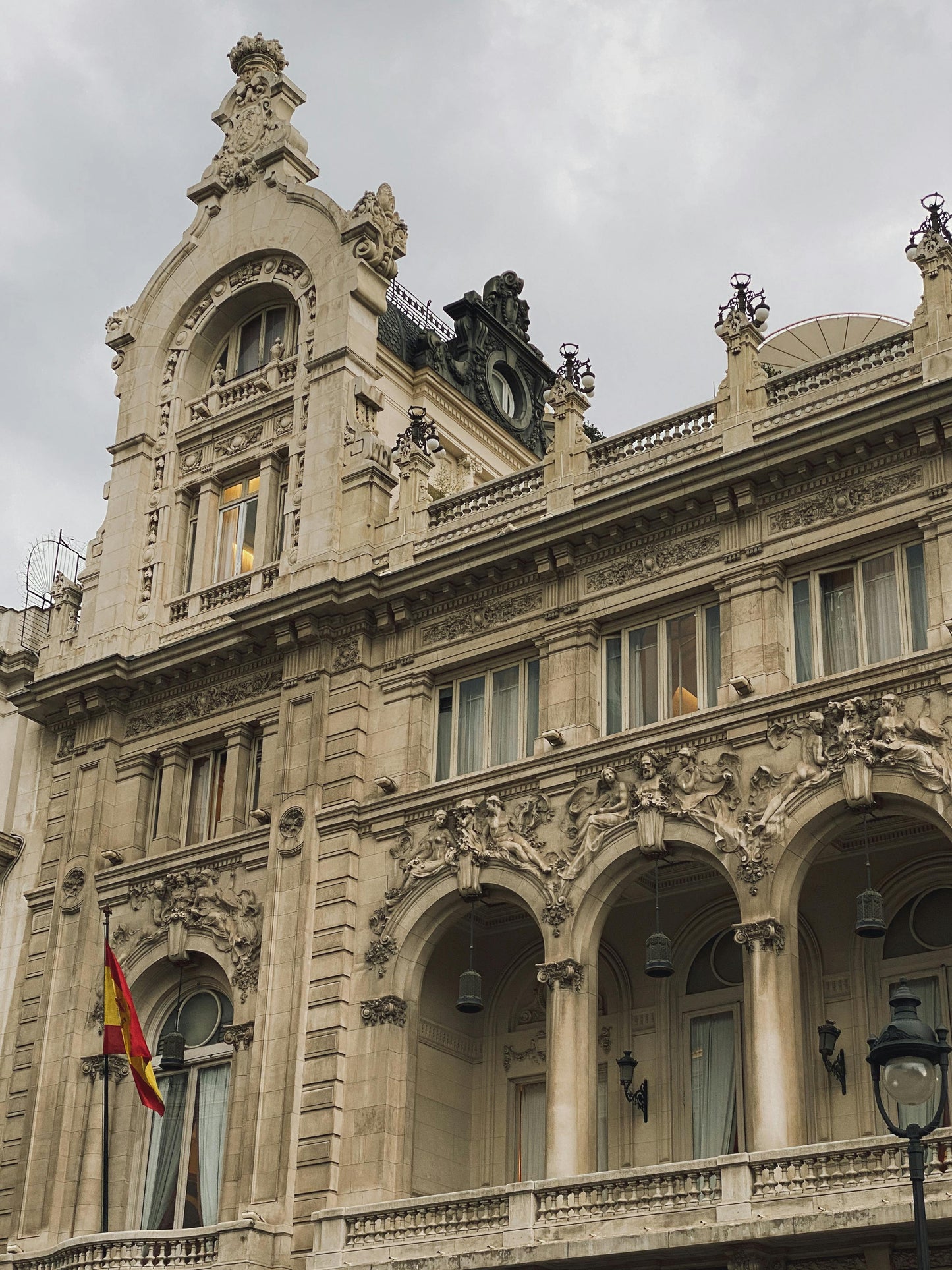 Family Madrid & Barcelona Private Package 7 Days / 6 Nights