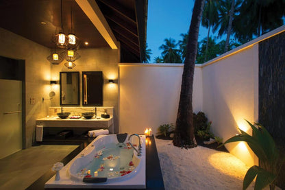 Atmosphere Kanifushi Maldives 5* - 3 Nights