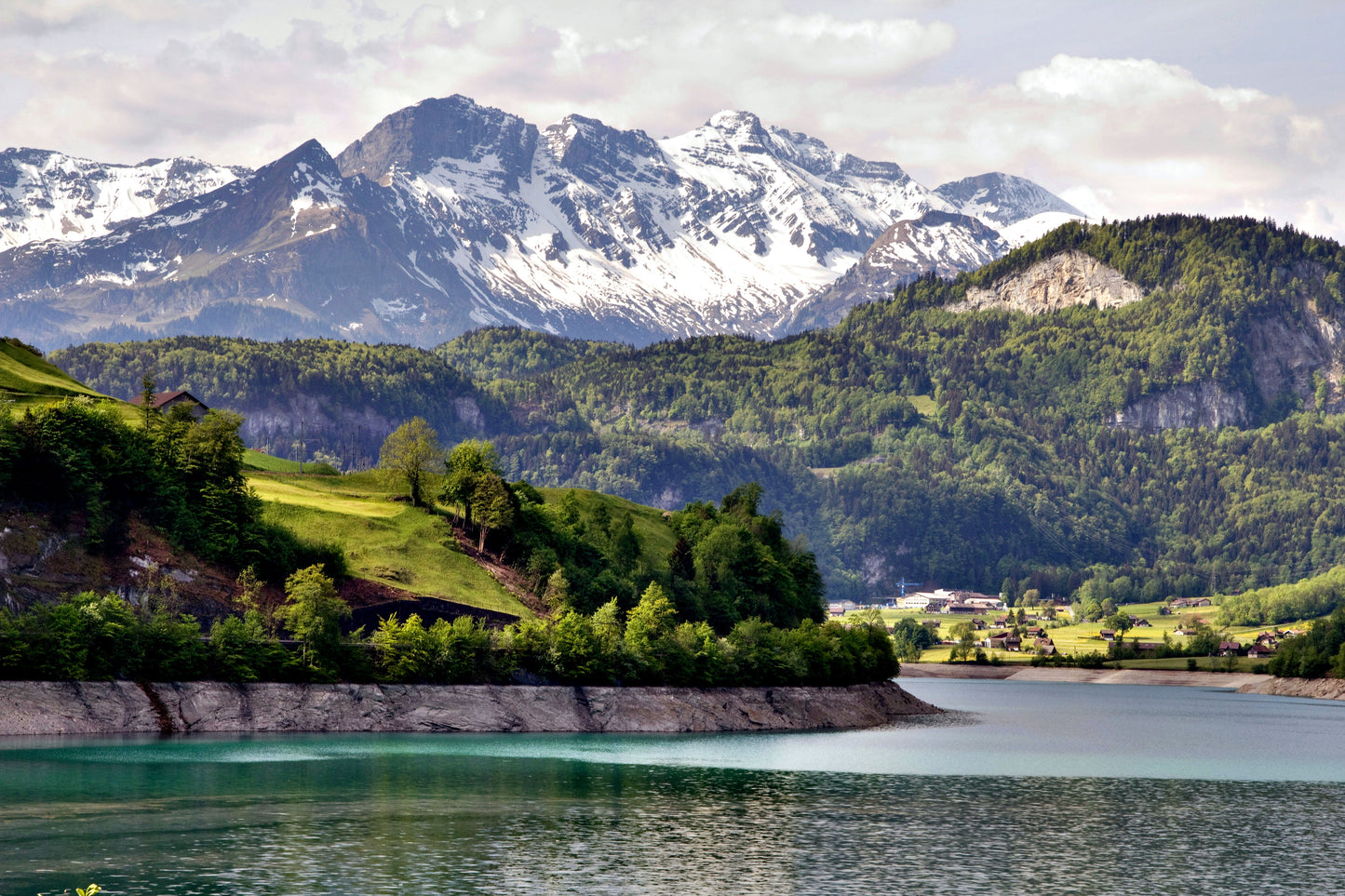 Scenic Switzerland Zurich, Lucerne, Interlaken, Montreux 8 Days / 7 Nights