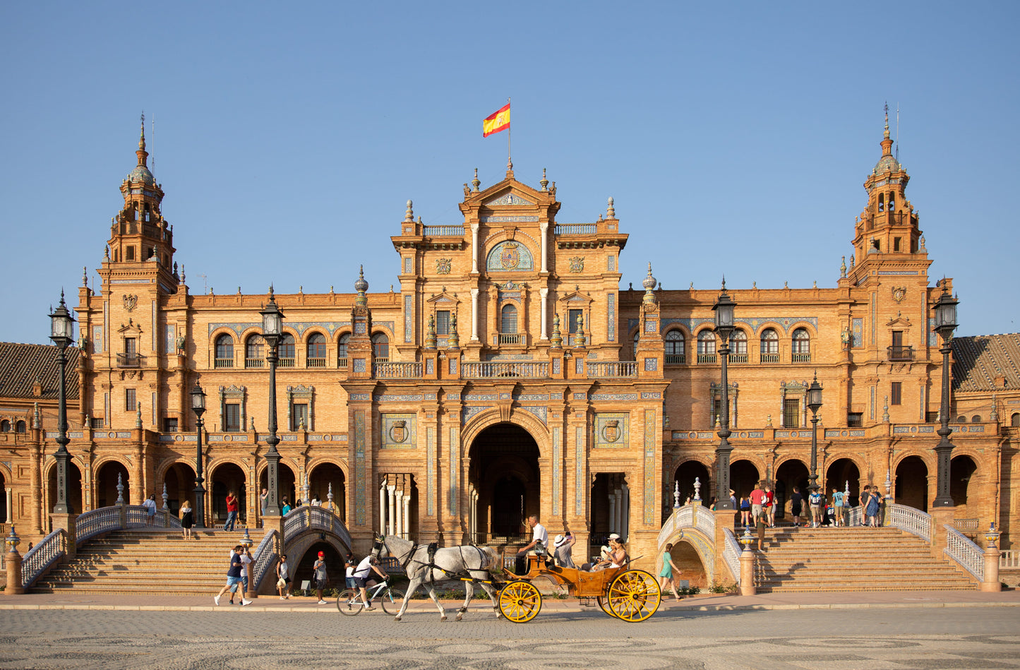 Spain Package Madrid, Granada, Seville, Barcelona 9 Day / 8 Nights